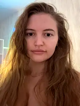 TesssaHart online show from September 29, 7:40 pm