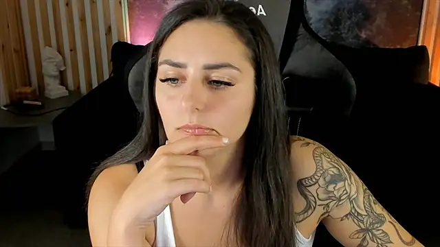 ValeriiMills online show from September 19, 2:40 pm