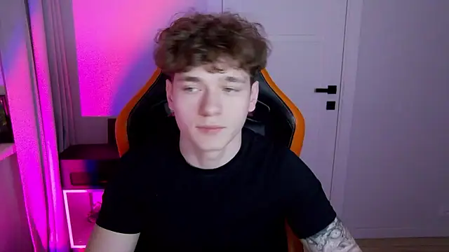 DanyDavis online show from January 11, 1:38 pm