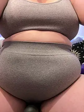 Raven Magical Milf online show from July 8, 10:31 am