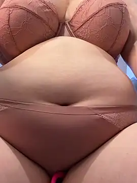 Raven Magical Milf online show from August 2, 8:35 am