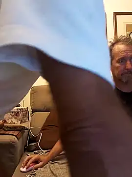 CasalcwBR online show from April 10, 10:58 pm