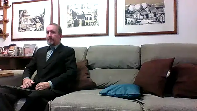 CasalcwBR online show from May 12, 1:36 am