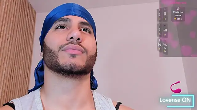 Snapshot of ibraiimm chatting on October 4, 8:07 pm ibraiimm online show from October 4, 8:07 pm