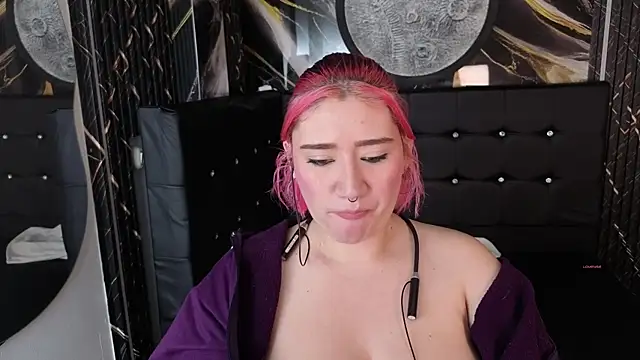 Snapshot of Cerecitaa02_ chatting on July 10, 12:15 am Cerecitaa02 online show from July 10, 12:15 am