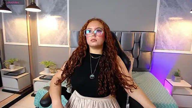 AmmberJones online show from March 23, 4:05 am