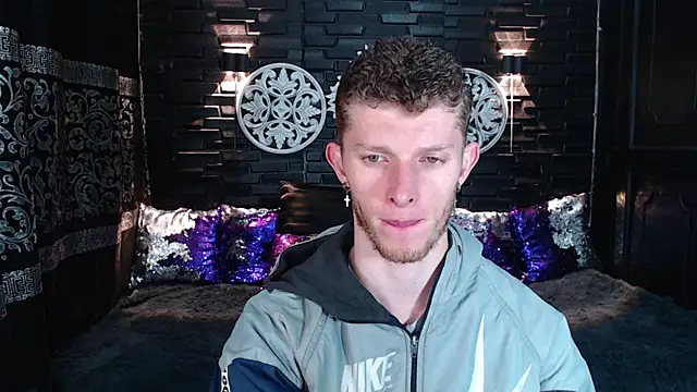 andrewxbi online show from September 16, 11:11 am