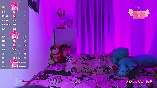 SkylerBennet online show from April 28, 1:59 am