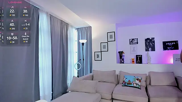 Ivy rein online show from December 17, 7:53 pm