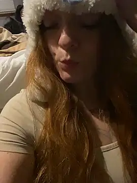 Snapshot of bankruptbabe chatting on October 10, 6:23 am bankruptbabe online show from October 10, 6:23 am