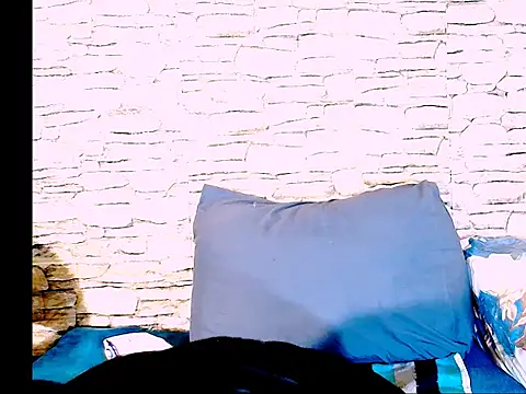 Snapshot of IndianPleasurez1 chatting on October 17, 6:10 pm IndianPleasurez1 online show from October 17, 6:10 pm