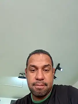 elnegro707070 online show from December 4, 11:30 am