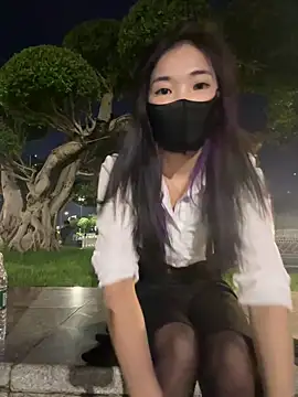 AiBanana online show from October 15, 12:05 pm