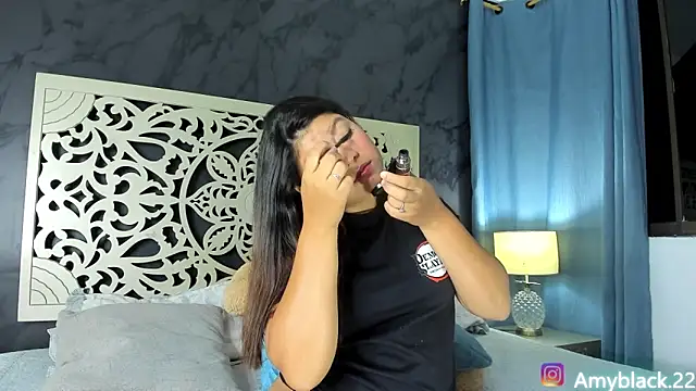 Amyblack   online show from September 22, 1:29 am