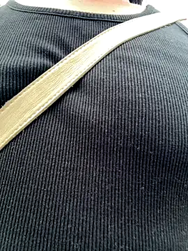 Snapshot of K_Siras chatting on September 15, 4:34 am K Siras online show from September 15, 4:34 am