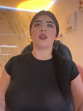 Kariina  69 online show from January 11, 1:43 am