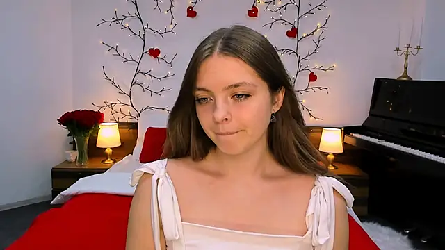 marshmallowee online show from September 26, 8:24 pm