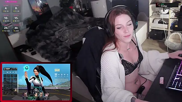 Horny Makima online show from October 4, 9:29 am