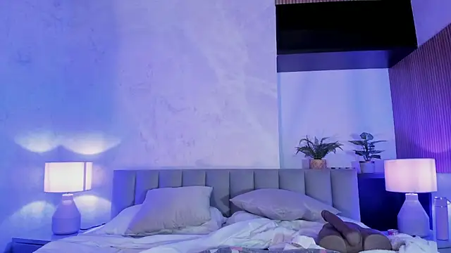 Snapshot of AlissaJoness chatting on September 14, 2:54 am AlissaJoness online show from September 14, 2:54 am