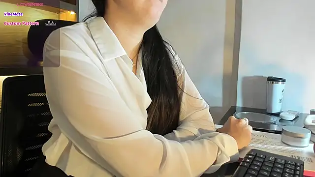 Snapshot of AlissaJoness chatting on September 17, 11:45 am AlissaJoness online show from September 17, 11:45 am