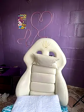 Snapshot of Baby__Otaku chatting on October 9, 7:23 pm Baby Otaku online show from October 9, 7:23 pm