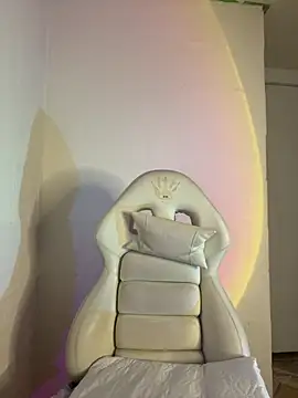 Snapshot of Baby__Otaku chatting on October 10, 10:31 pm Baby Otaku online show from October 10, 10:31 pm