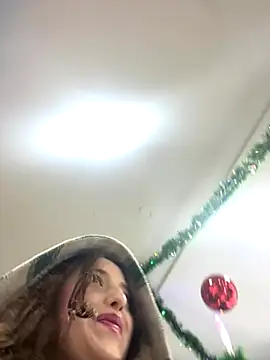 Snapshot of Baby__Otaku chatting on November 21, 12:43 am Baby Otaku online show from November 21, 12:43 am