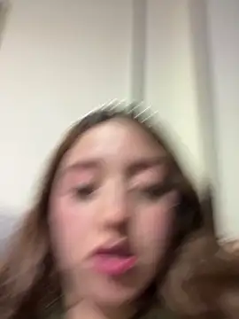 Snapshot of Baby__Otaku chatting on December 4, 12:31 am Baby Otaku online show from December 4, 12:31 am