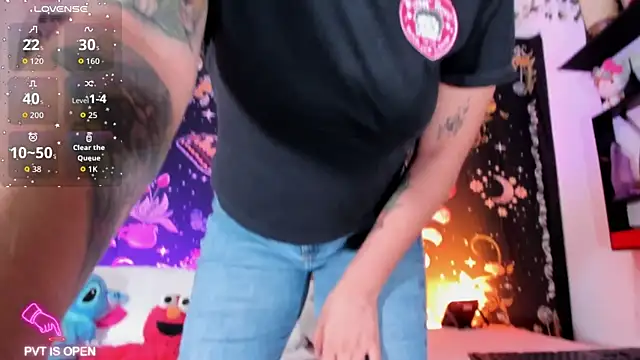 Snapshot of Maddy_rosse12 chatting on November 2, 2:41 pm Maddy rosse12 online show from November 2, 2:41 pm