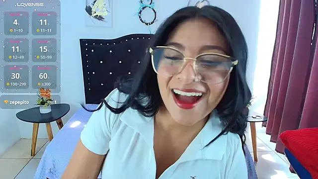 Snapshot of Ariana_F_W chatting on September 17, 1:35 pm Ariana F W online show from September 17, 1:35 pm