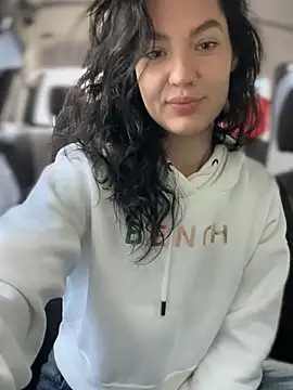 MeekyRich online show from September 19, 3:30 am