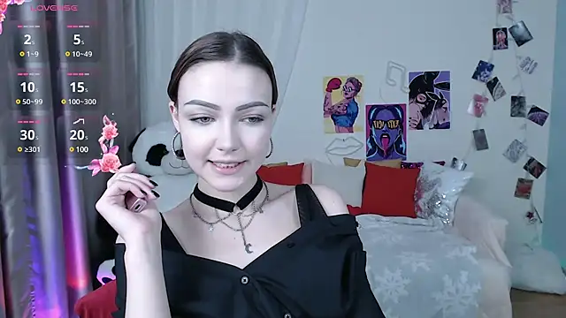 LinaLirian online show from March 21, 7:46 pm