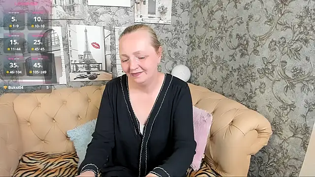 Karen Villis online show from June 29, 9:59 am