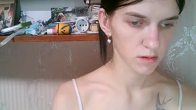 Snapshot of Casey_Jeannie chatting on July 13, 8:33 pm Casey Jeannie online show from July 13, 8:33 pm