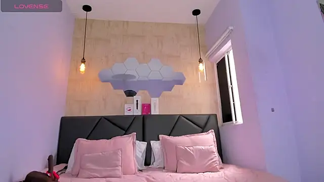valentina-diiaz online show from May 14, 2:02 pm