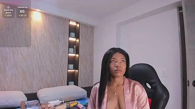 ciara blake online show from November 29, 5:16 pm