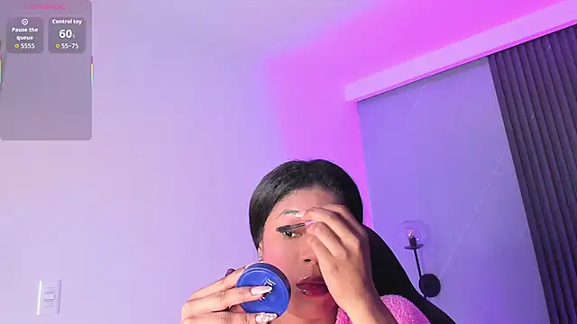 ciara blake online show from December 5, 7:54 pm