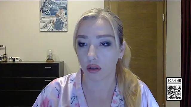 Wild Silk Desire online show from October 14, 1:45 pm