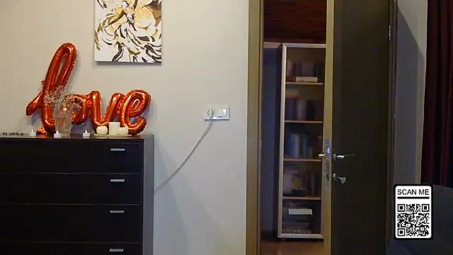 Wild Silk Desire online show from March 8, 4:55 pm