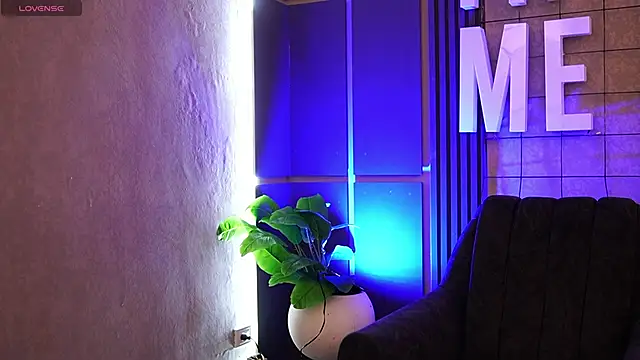 Susan wall online show from October 15, 12:27 pm