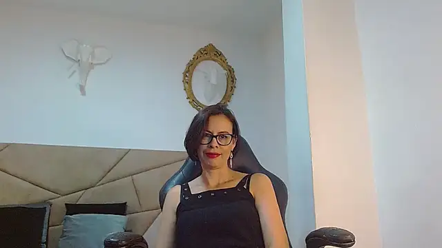 Snapshot of amanda_ramirez chatting on December 20, 6:37 pm amanda ramirez online show from December 20, 6:37 pm