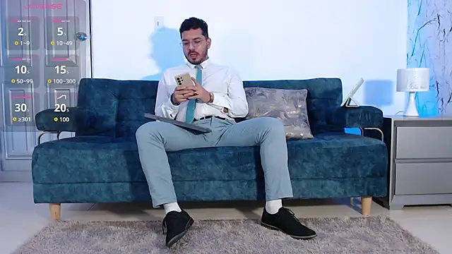 Snapshot of samuelcoopeer chatting on October 6, 12:46 pm samuelcoopeer online show from October 6, 12:46 pm