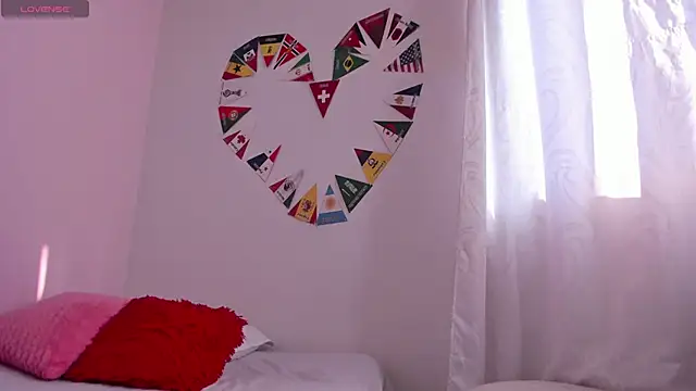 Ameliacooley online show from June 11, 12:36 pm