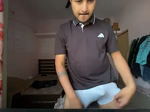 midnight 24 online show from March 4, 10:10 am