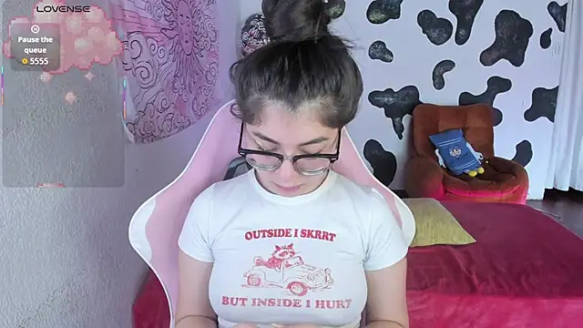 abbie jensen  online show from November 6, 8:54 pm