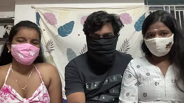 Snapshot of Tamil_india_couples_ chatting on July 17, 7:08 pm Tamil india couples online show from July 17, 7:08 pm