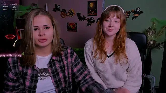 Snapshot of jeren_smile chatting on October 25, 7:19 pm jeren smile online show from October 25, 7:19 pm