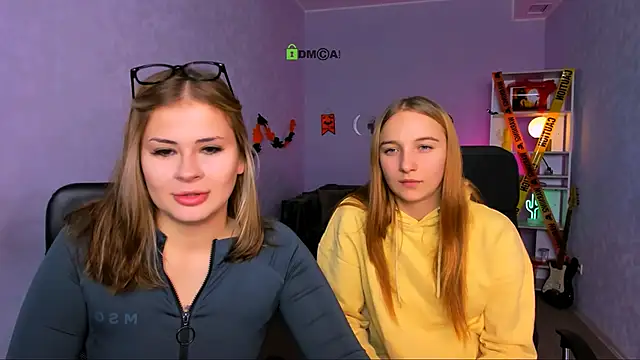 Snapshot of jeren_smile chatting on November 1, 8:11 pm jeren smile online show from November 1, 8:11 pm