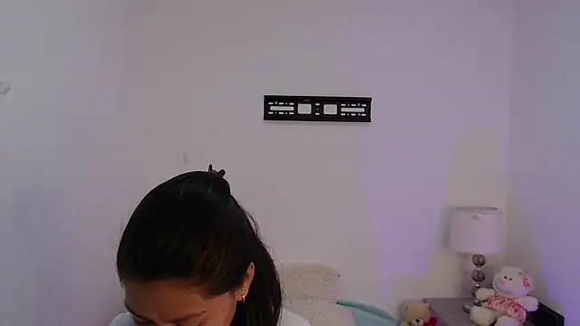 renataj online show from November 20, 7:02 pm