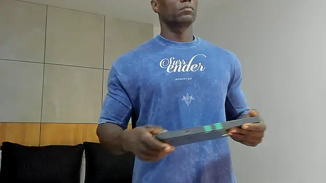 MarcusBlack  online show from February 20, 11:54 am